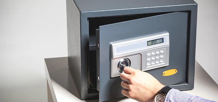 Jewelry Safe Unlocking Service in Laguna Hills, California